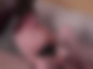 Live cam show with EleneEves - Striptease Asian on Camming Site