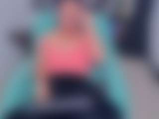 GIGISTEPHANS's Live Sex Cam Show