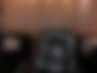 MiaLaurence's Live Sex Cam Show
