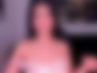 Live cam show with MiaLaurence - Cum On Pussy on sexytreat.net