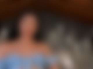 Live cam show with MiaLaurence - Thin on livesexfox.com
