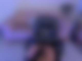 Cam Show en direct de MiaLaurence