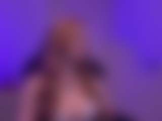 Smilee Girl's Live Sex Cam Show
