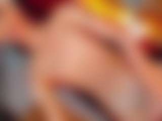Live cam show with isabellalatingirs - Tease on Camsoda