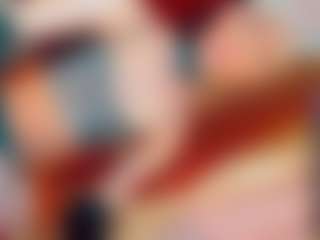 Live cam show with isabellalatingirs - Smoking on madthumbs