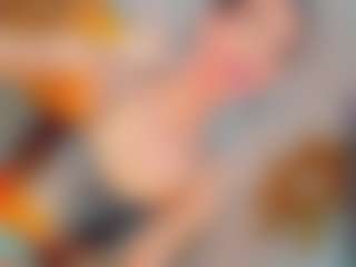 Live cam show with isabellalatingirs - Bald on xheatlive.com