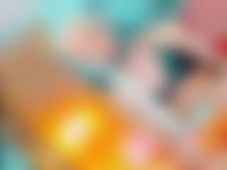 Live cam show with isabellalatingirs - Drinking on Soda Cam