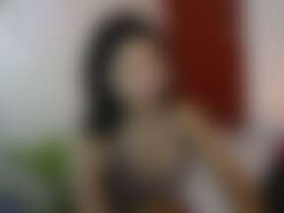 Live cam show with SamyMelo - Bbc on studioflirtlive.com