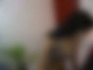 Live cam show with SamyMelo - Orgasm on luckytryst.com