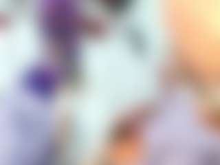Live cam show with Yashira-Lennis - Middle Aged on Livezox