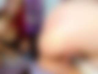 Live cam show with Yashira-Lennis - Mature on Camsoda