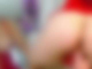 Live cam show with Yashira-Lennis - Middle Aged on livesuperchat.net