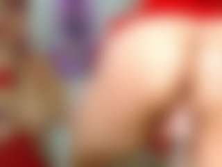 Live cam show with Yashira-Lennis - Red Hair Middle Aged on Camsoda