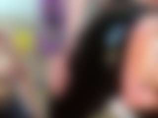 Live cam show with Yashira-Lennis - Red Hair on Camiplay Live