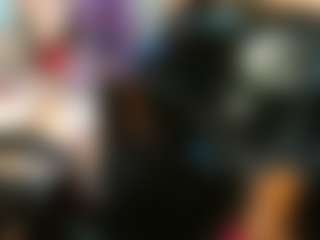 Yashira-Lennis's Live Sex Cam Show