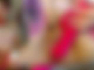 Spettacolo in cam dal vivo con Yashira-Lennis - Nipple Piercings su Camsoda