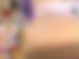 Live cam show with Yashira-Lennis - Athletic MILF on SinfulBabes