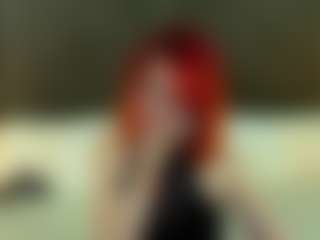 Live cam show with BrandyBloomm - Blue Eyes on xxxlivecams.org