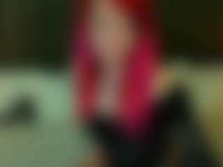 Live cam show with BrandyBloomm - Red Hair on 1on1-livenow