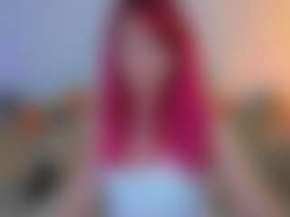 Live cam show with BrandyBloomm - Pegging on Camsoda