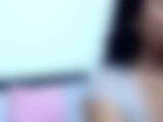 Cristina132's Live Sex Cam Show