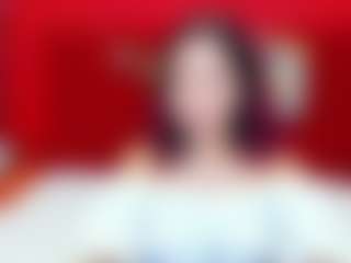 Spettacolo in cam dal vivo con KimAsiann - Solo su Camsoda