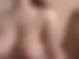 Adele-Vibe's Live Sex Cam Show