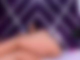 Live cam show with Arielasm - Shaved Pussy on Mixed Magazine Live