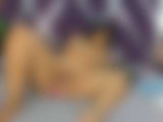 Live cam show with Arielasm - Thick on sexylive.show