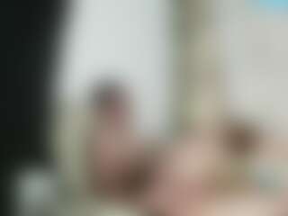 cristianenparis21s Live-Sex-Cam-Show
