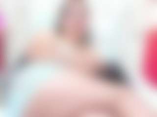 Live cam show with KarolDorunch2 - Tittyfuck on Camsoda