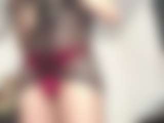 Live cam show with natashatt - Tease on Camiplay Live