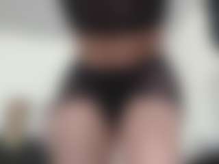 Live cam show with natashatt - Brown Hair on Camsoda