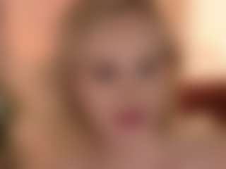 SandraKind's Live Sex Cam Show