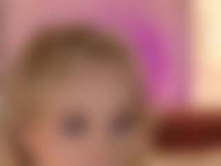 SandraKind's Live Sex Cam Show
