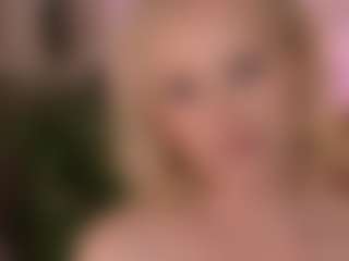 SandraKind's Live Sex Cam Show