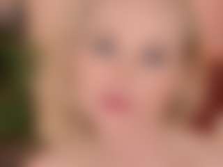 SandraKind's Live Sex Cam Show
