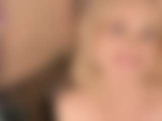 SandraKind's Live Sex Cam Show