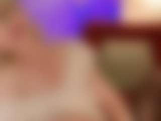 Live cam show with SandraKind - Mature on alttransgirls