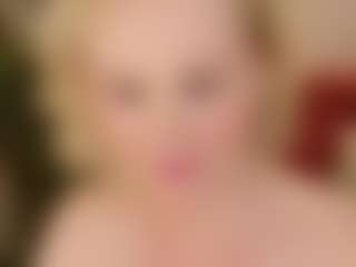 Live cam show with SandraKind - Mature on Camsoda