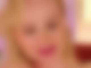 SandraKind's Live Sex Cam Show