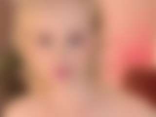 Live cam show with SandraKind - Blonde Hair Middle Aged on SinfulBabes