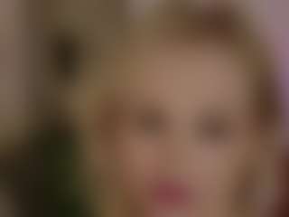 SandraKind's Live Sex Cam Show