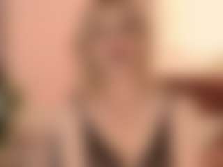 Live cam show with SandraKind - Middle Aged on Camsoda