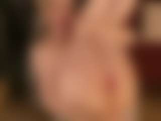 Live cam show with SandraKind - Petite MILF on fapnchat