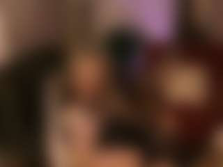 SandraKind's Live Sex Cam Show
