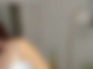 Live cam show with Synne-g1ows - Green Eyes on Adult Interactions