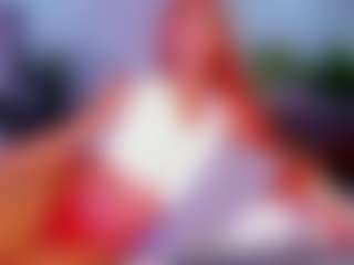 Alaiaguerra's Live Sex Cam Show
