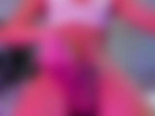 Live cam show with Alaiaguerra - Large Tits on Camsoda