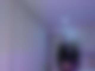 Live cam show with Alaiaguerra - Mistress on madthumbs